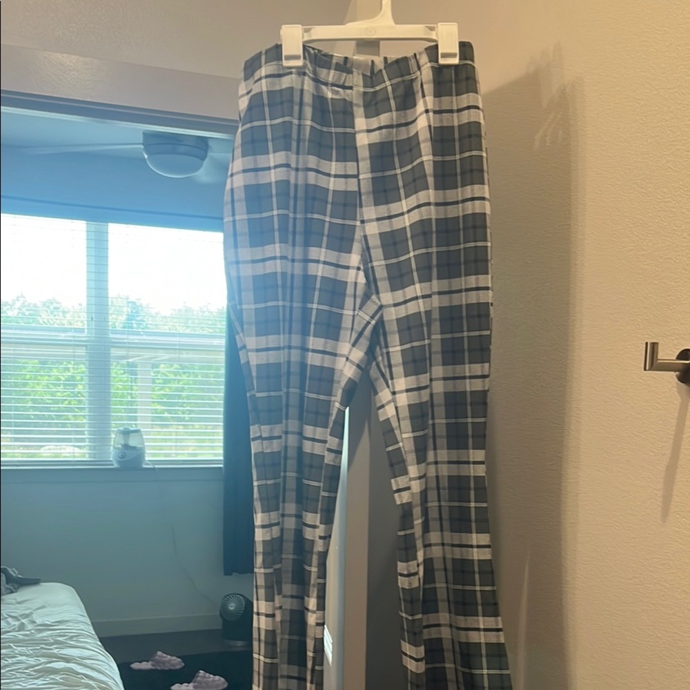 No Boundaries Gray and White Jumpsuit with Classic Plaid Design